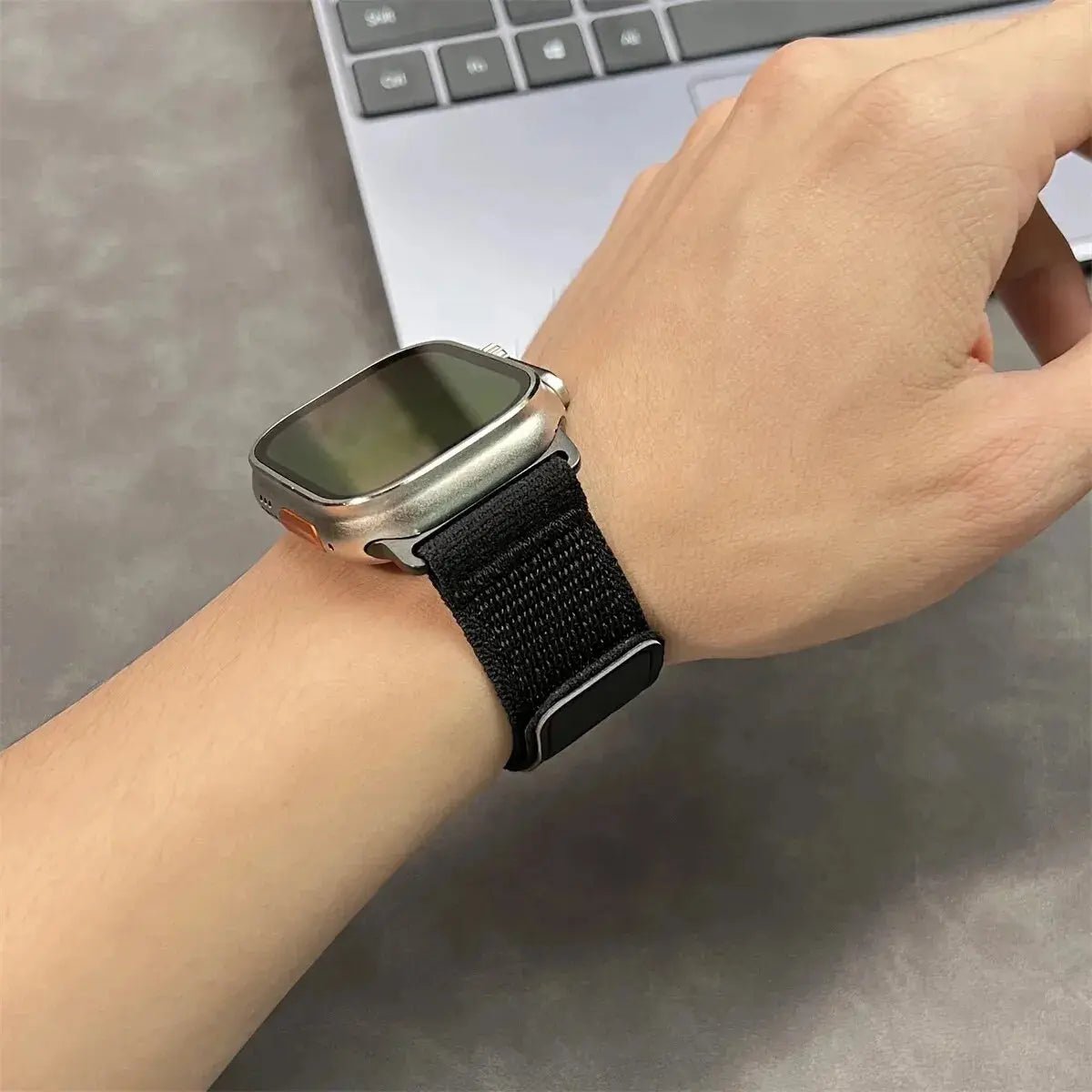 Fearless - Nylon Apple Watch Armband - Bandora